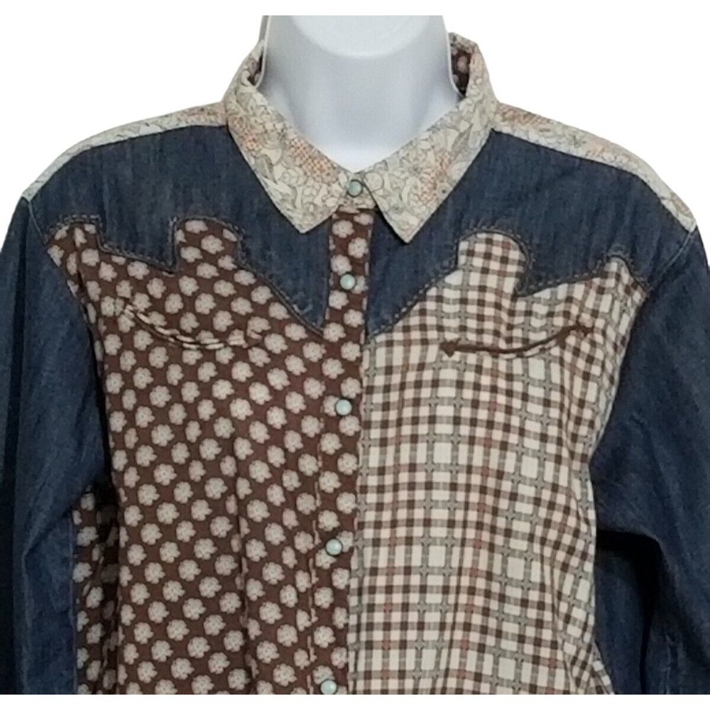 Wrangler Denim Shirt Womens L Western Turquoise Pearl Snap Long Sleeve Patchwork